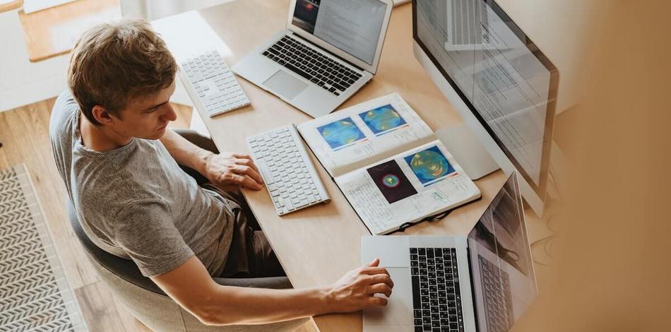 Free courses to enter the IT industry 2025